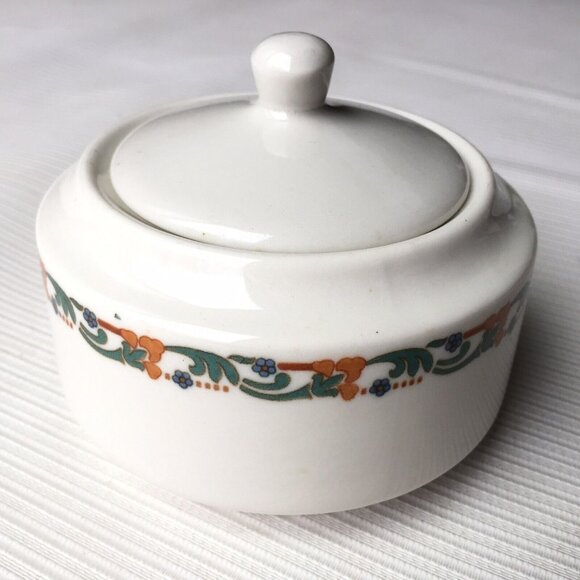 McNicol China Sugar Bowl w Lid Floral Flower Art Vintage Retro Clarksburg WVA US - Picture 1 of 12